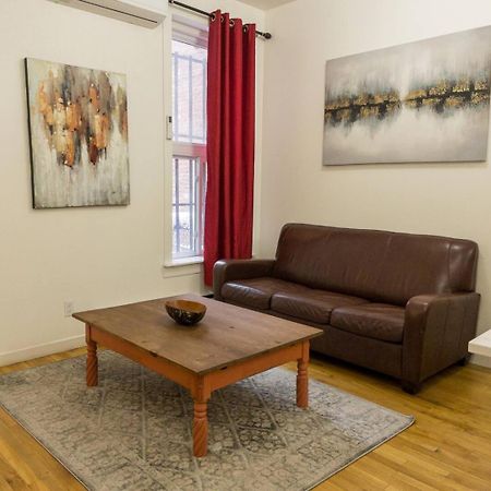 Heart Of Mtr For Memorable Experience 7Minmetro 2 Backyard Fully Equipped Villa Montréal Eksteriør bilde