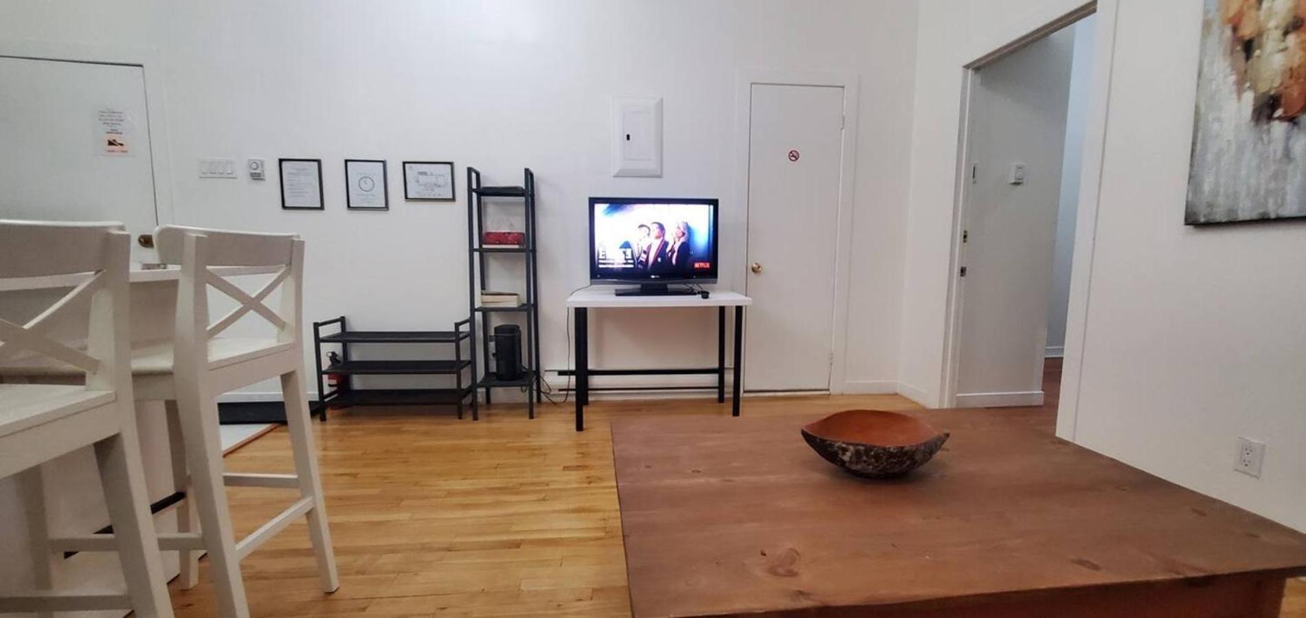 Heart Of Mtr For Memorable Experience 7Minmetro 2 Backyard Fully Equipped Villa Montréal Eksteriør bilde